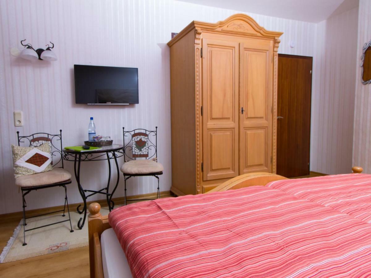 Burg  Bed & Breakfast Sandra Mueller المظهر الخارجي الصورة